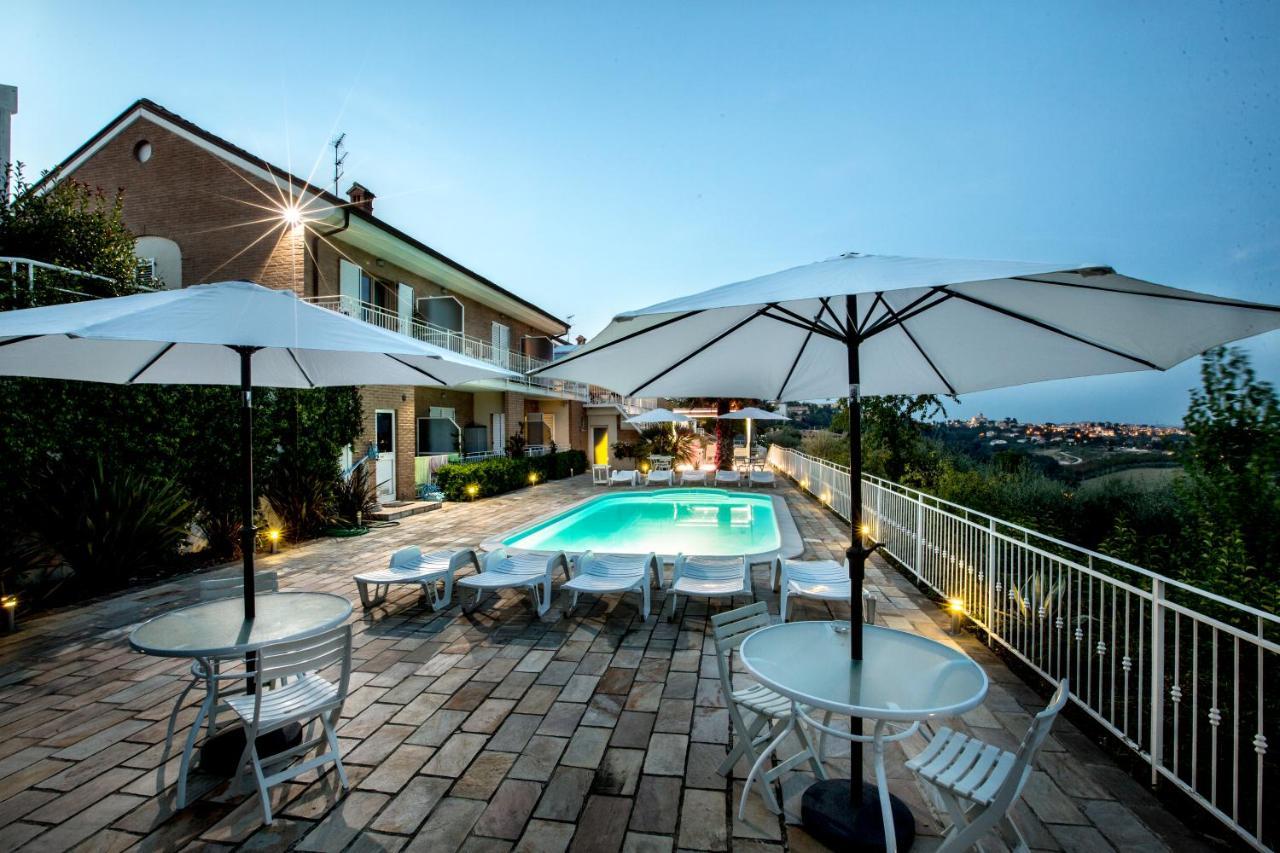 Holiday Residence Belohorizonte Macerata Ngoại thất bức ảnh