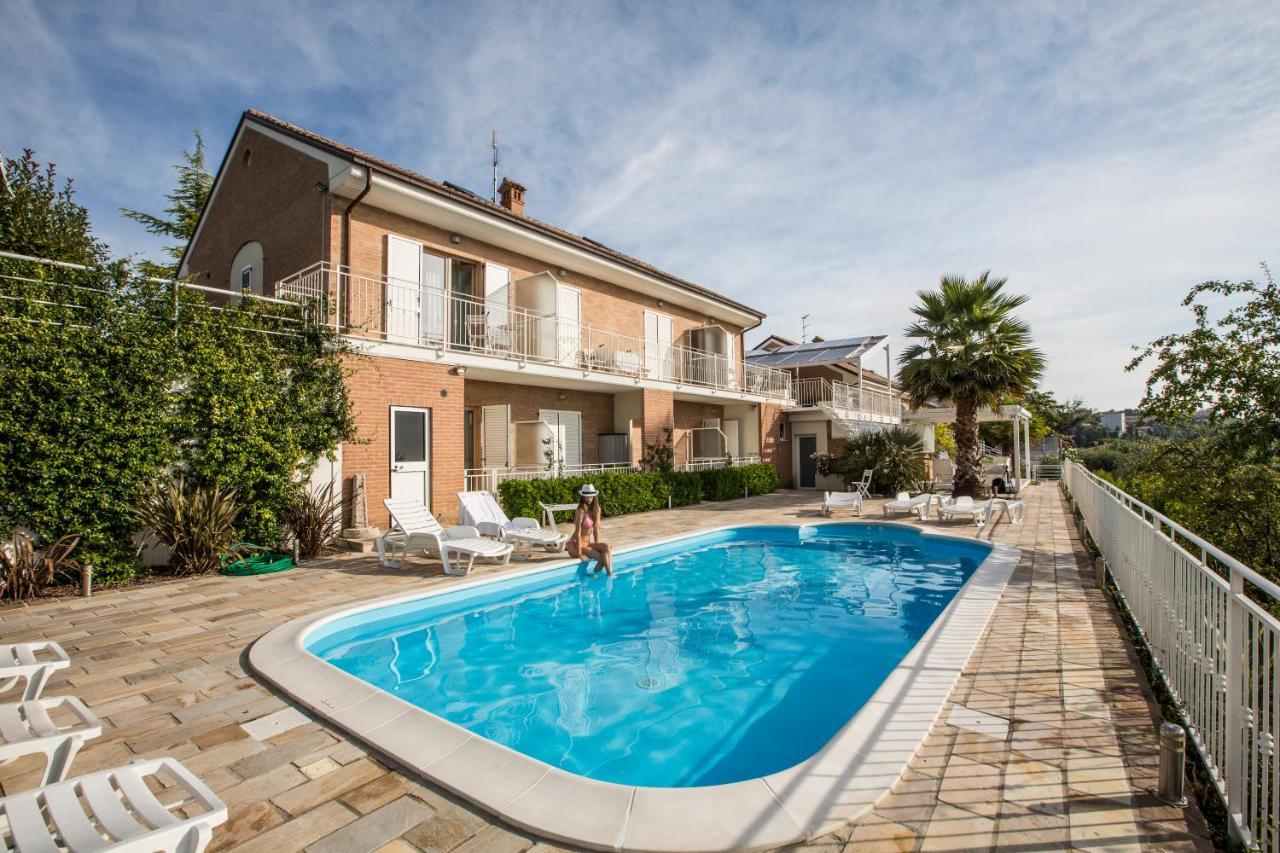 Holiday Residence Belohorizonte Macerata Ngoại thất bức ảnh